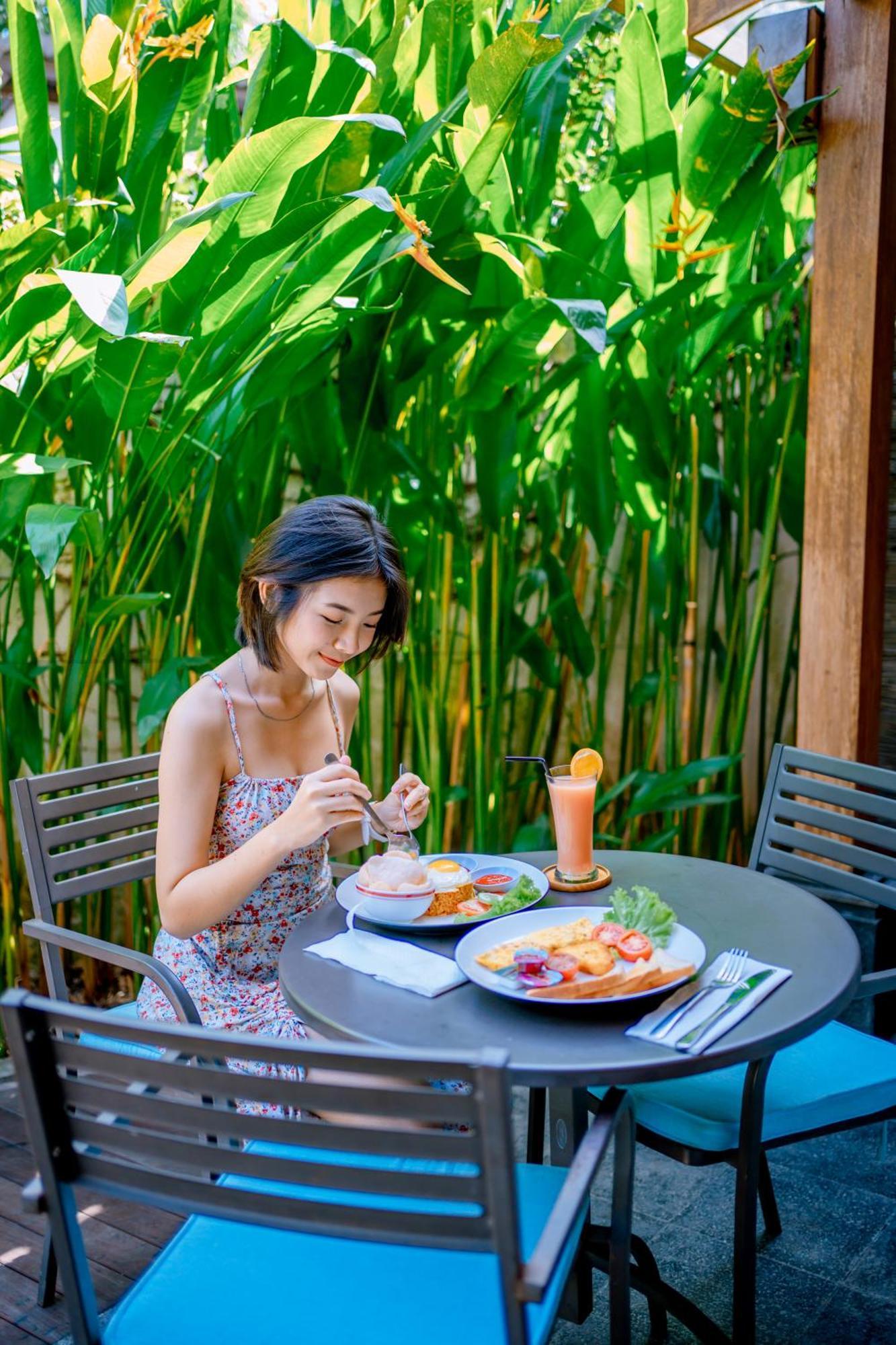 Hotel Pondok Sari Kuta Kuta Lombok Exterior foto